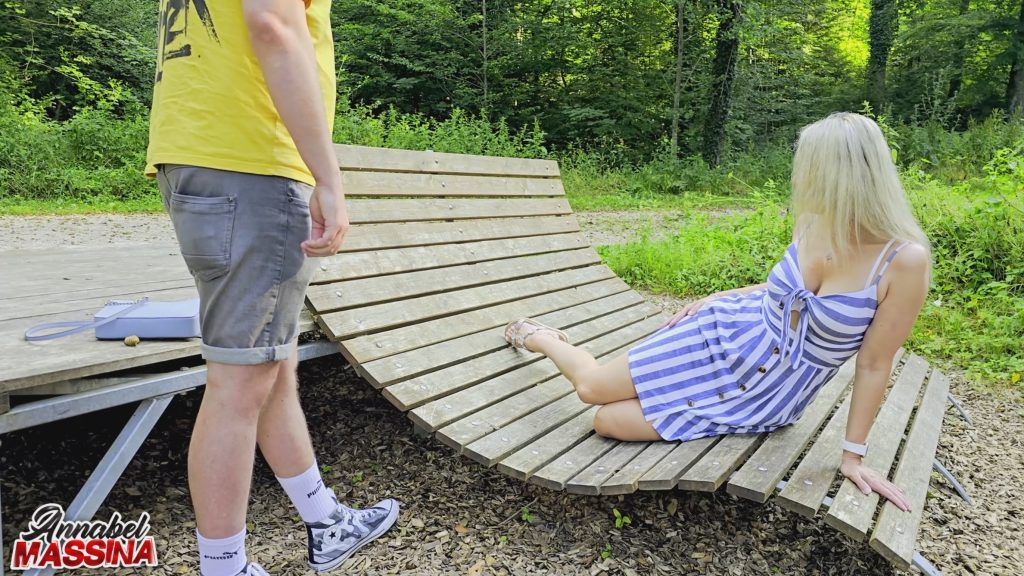 Annabel Massina Porno Video: Fickmichplatz zum Männer aufgabeln