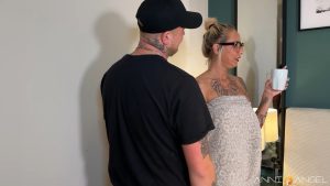 Anni Angel Porno Video: Ich glaub es geht schon wieder los xD