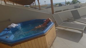 Candy Samira Porno Video: Whirlpool! Fremdfick bis zum Orgasmus