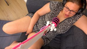 Daddys Luder Porno Video: Dirty Talk Reaction Video mit Fick-ASMR meiner feuchten Fotze und Creampie auf mein Kommando