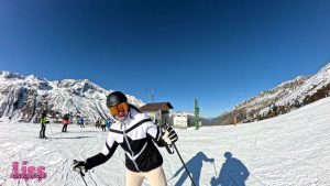 LissLonglegs Porno Video: Von der Piste in die Kiste I Vom Skilehrer gefickt!