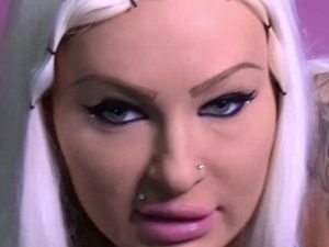 Mila Elaine Porno Video: Ich blase dir deinen Schwanz leer!