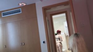 nightkiss66 Porno Video: Harmloser Morgen endet mit DOPPELFIST - zw. Neugier und Kontrollverlust